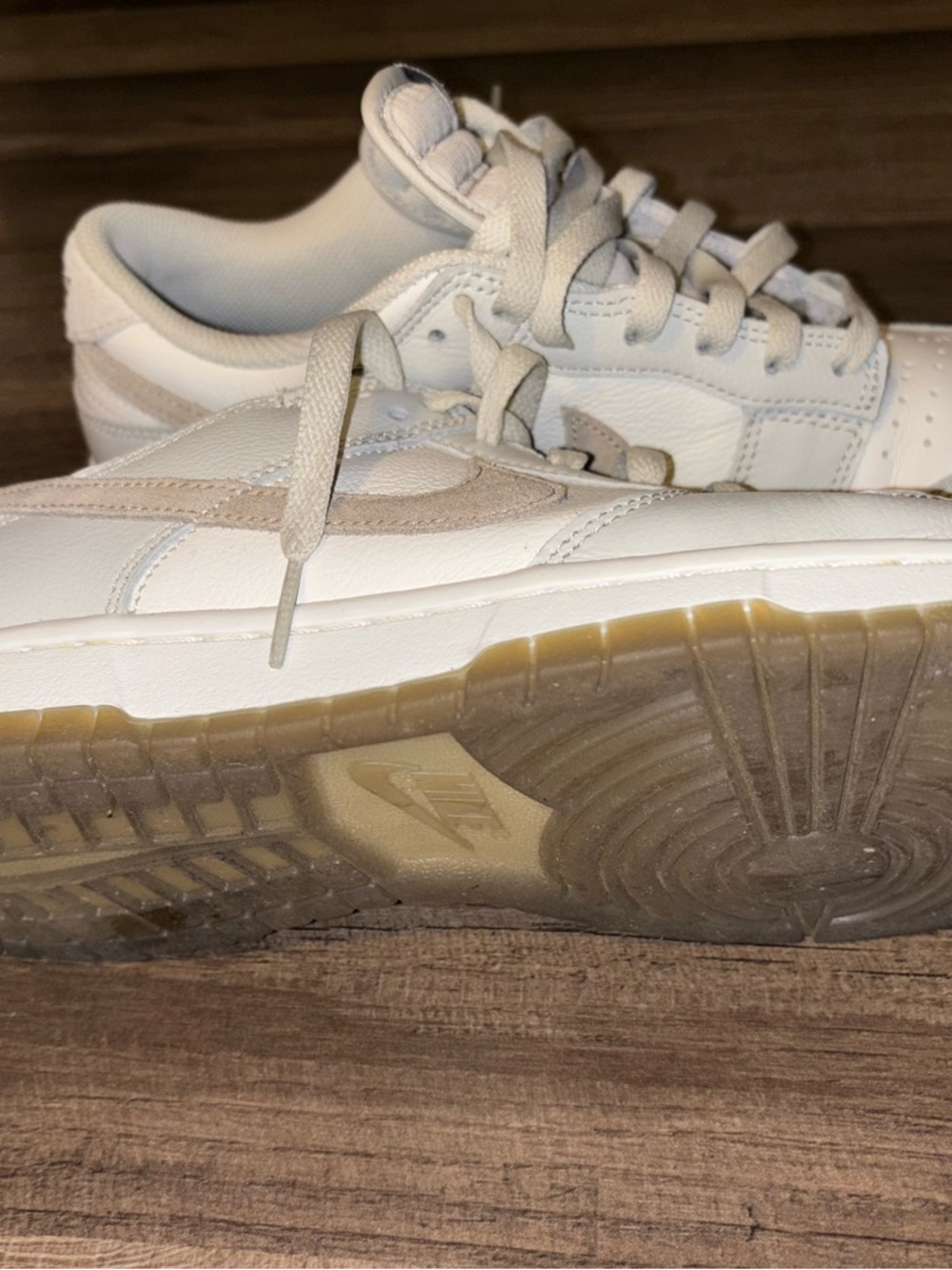 Nike Dunk Low SE 'Phantom Khaki' - Picture 3 of 4